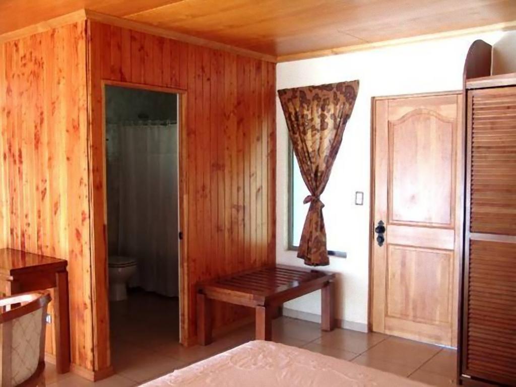 Hotel Puku Vai Hanga Roa Kamer foto