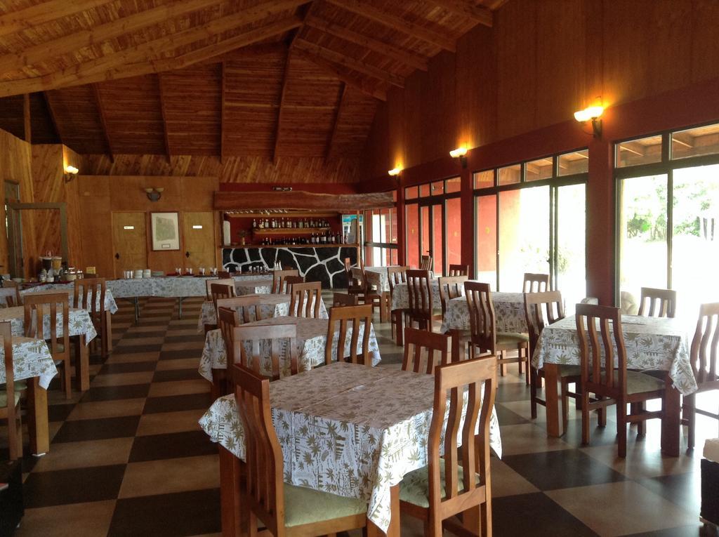 Hotel Puku Vai Hanga Roa Buitenkant foto
